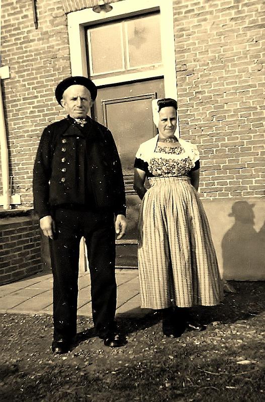 Personalia-Ritthem-2273.jpg - Piet Cevaal en Betje Cevaal Aarnoutse
